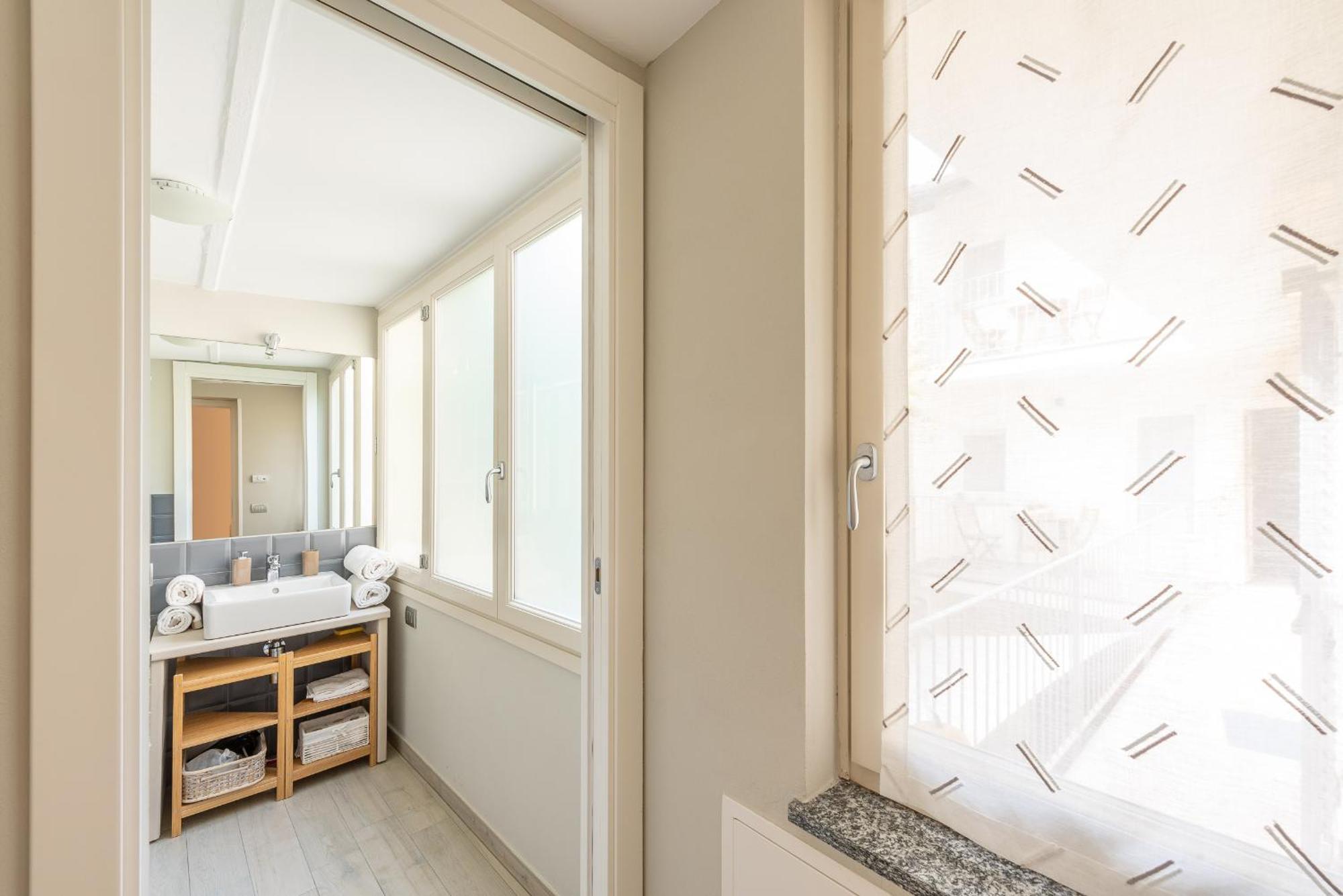 Trifulhouse Holiday Apartments Άλμπα Δωμάτιο φωτογραφία
